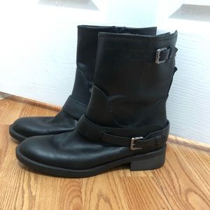 Enzo Angiolini ankle boots